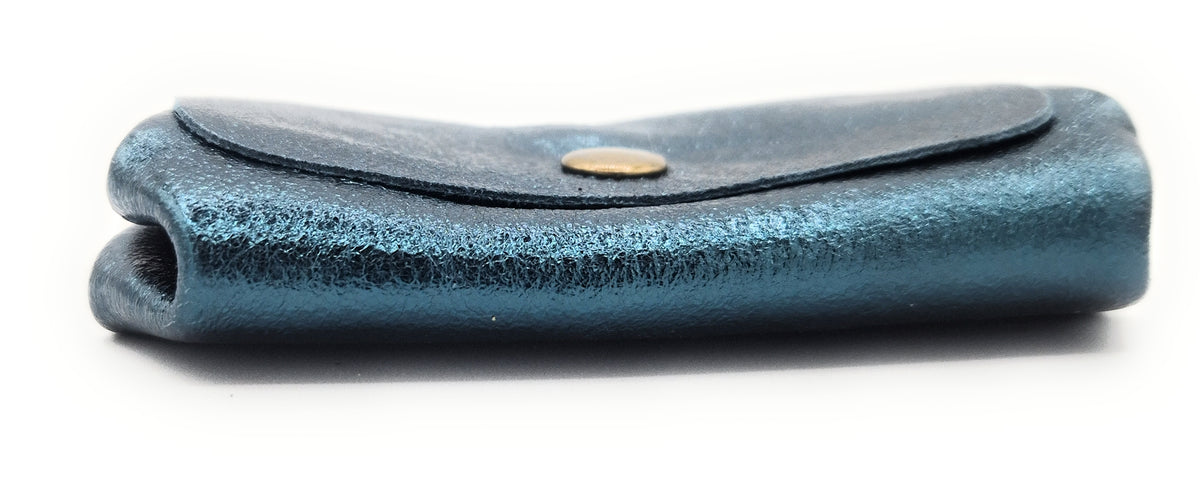 Porte-monnaie en cuir irisé Etania ~ Bleu canard