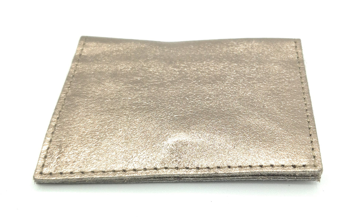Porte-cartes Asha en cuir irisé italien ~ Étain