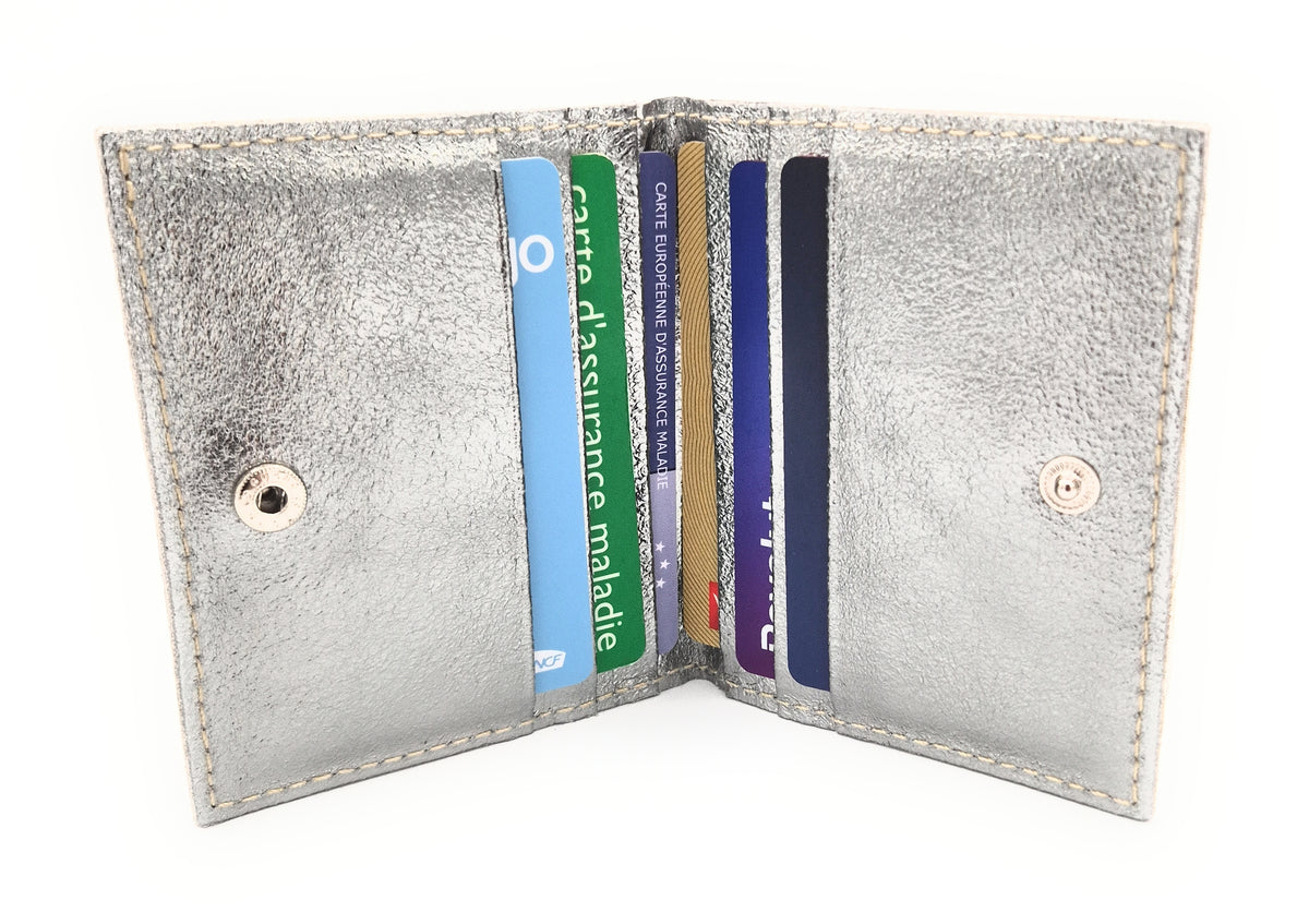Porte-cartes Asha en cuir irisé italien ~ Argenté