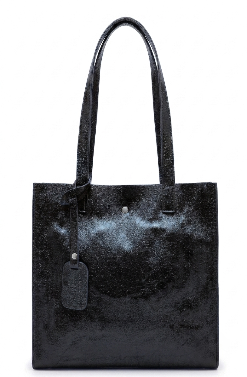 Dena shopper bag in iridescent leather ~ Black