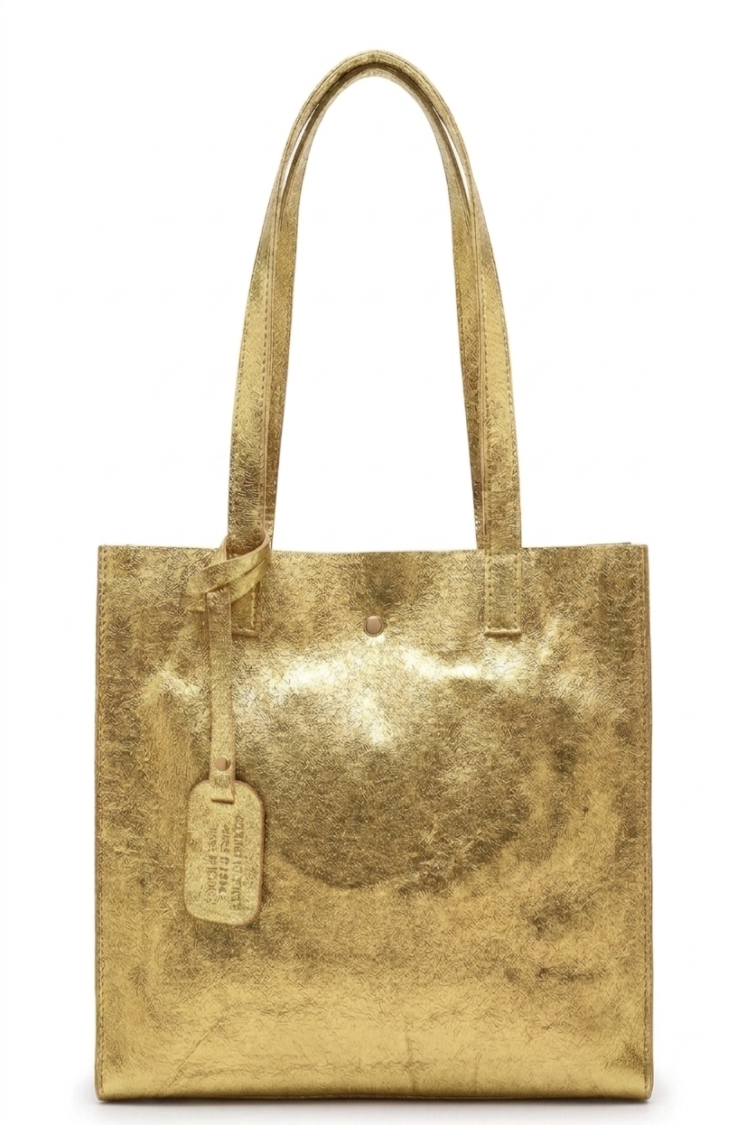 Dena shopper bag in iridescent leather ~ Gold
