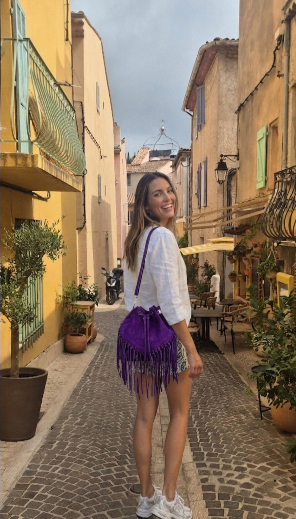 Sac bourse à franges Mahala en cuir suédé ~ Noir